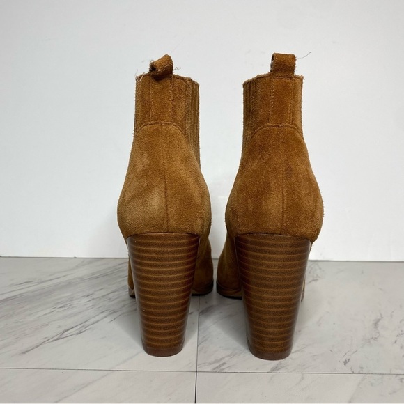 Marc Fisher Alva Brown Suede Bootie 9 1/2 M - Picture 3 of 14